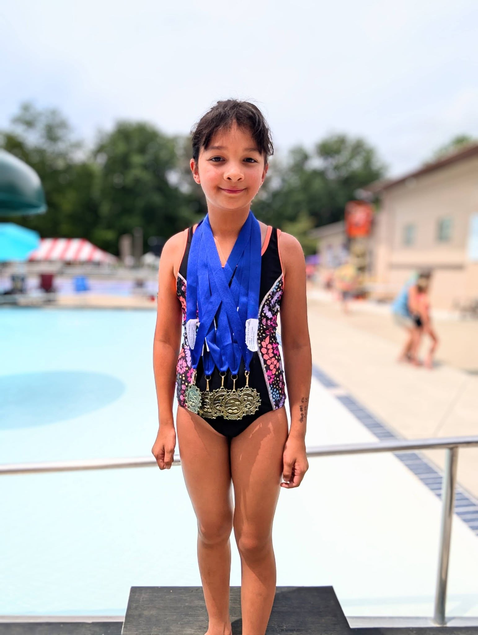 Swim/Dive image 4
